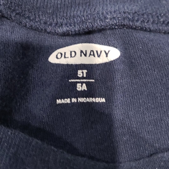 Boys 5t Tshirt - Picture 2 of 3